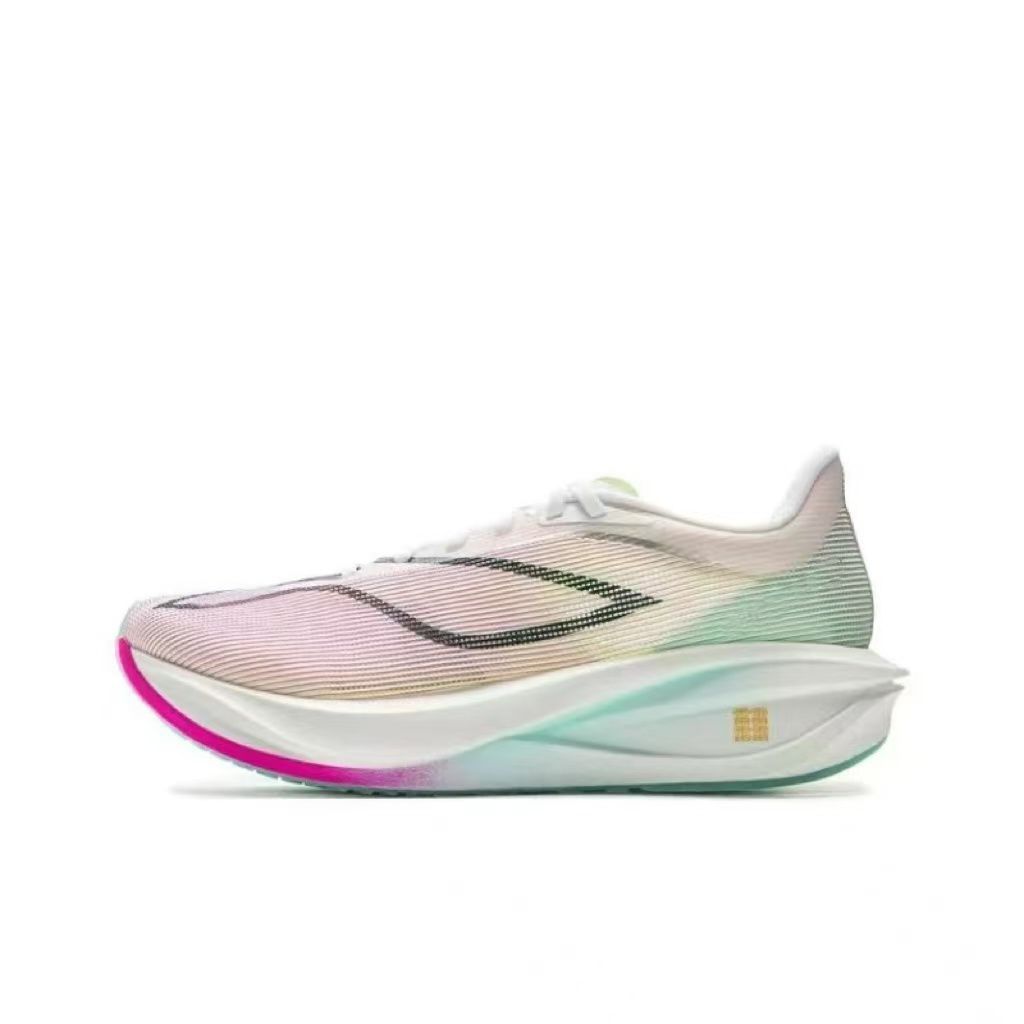 Sepatu Olahraga Pria Ultra-rin - Sneaker Career ulasan dan harga