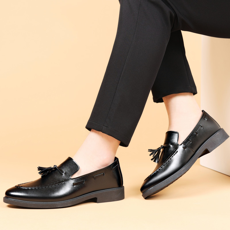 Sepatu Pria Nyaman Ukuran Besa - Sneaker Career ulasan dan harga